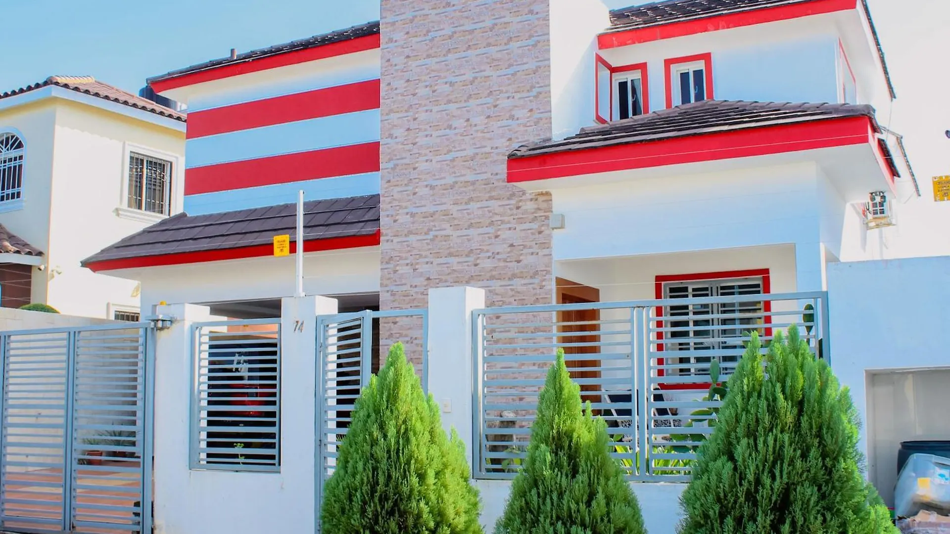 Casa Santo Domingo Oeste Con Piscina